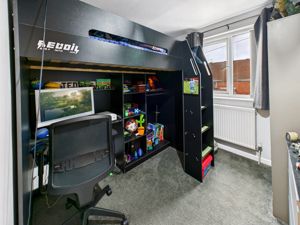 Photo 18- click for photo gallery